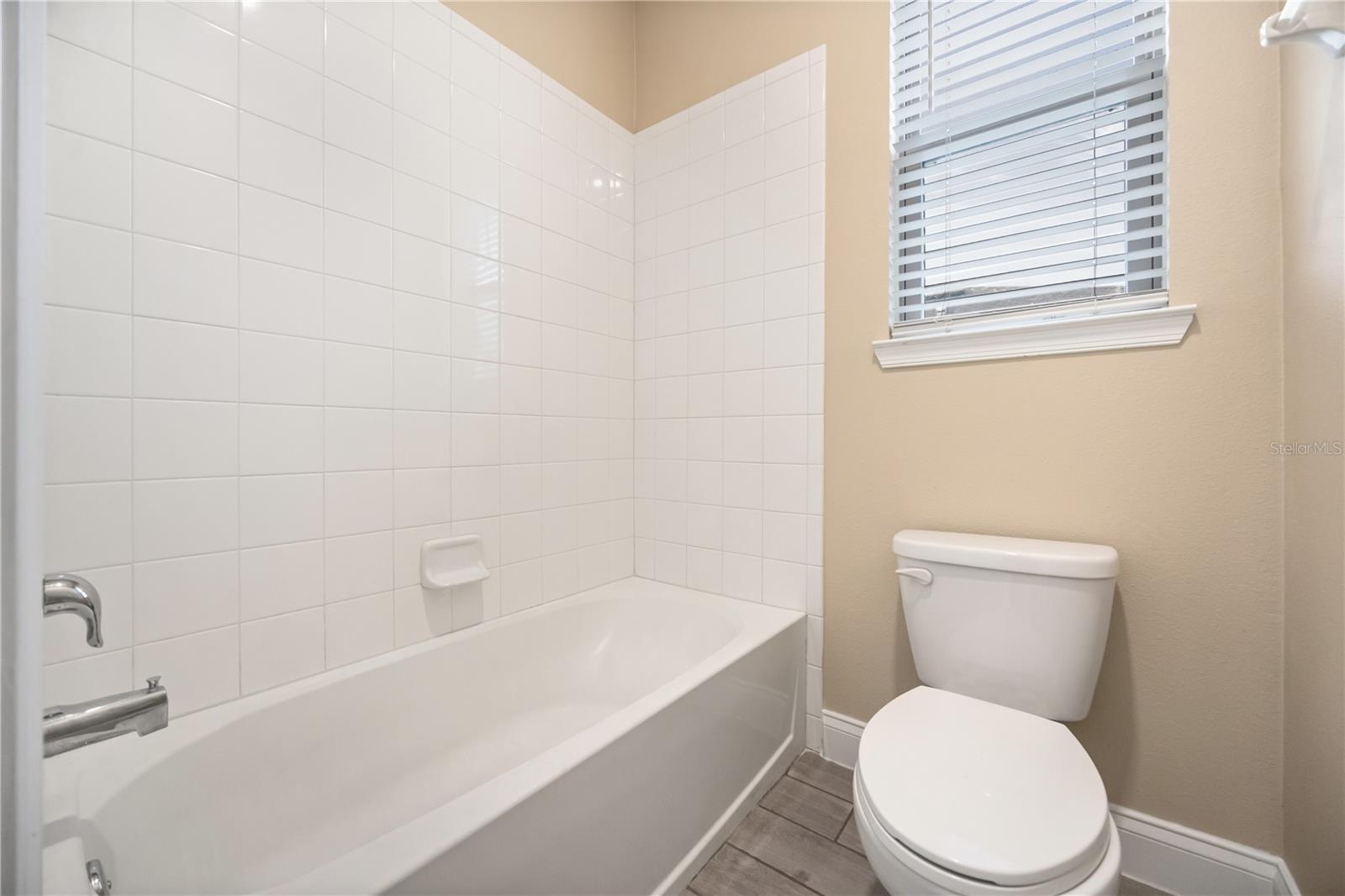 WINDERMERE ISLE-PH 2 - Residential