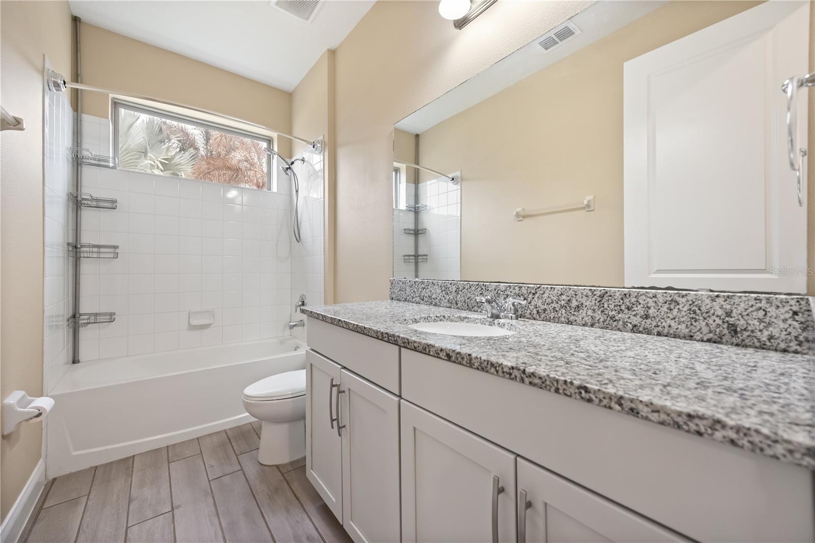 WINDERMERE ISLE-PH 2 - Residential