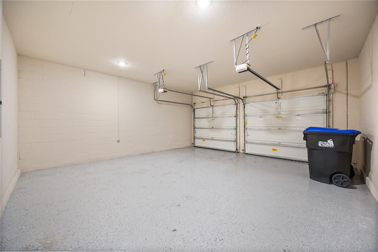 WINDERMERE ISLE-PH 2 - Residential