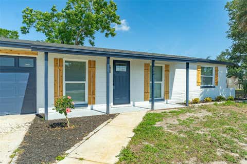 Photo of 6304 Florida Circle W, Apollo Beach, FL 33572 (MLS # TB8536083)