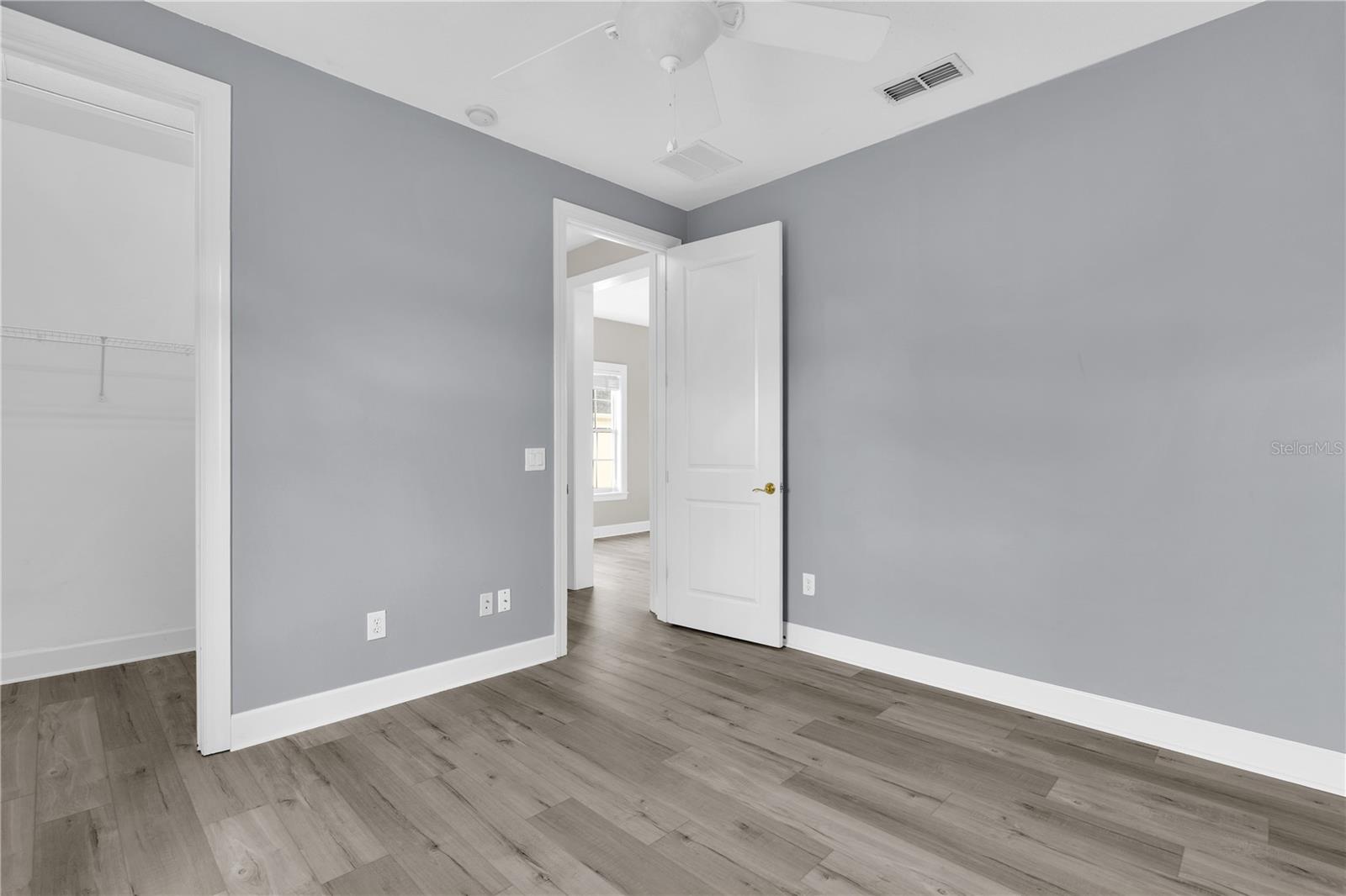 CELEBRATION AREA 5 - Residential Lease