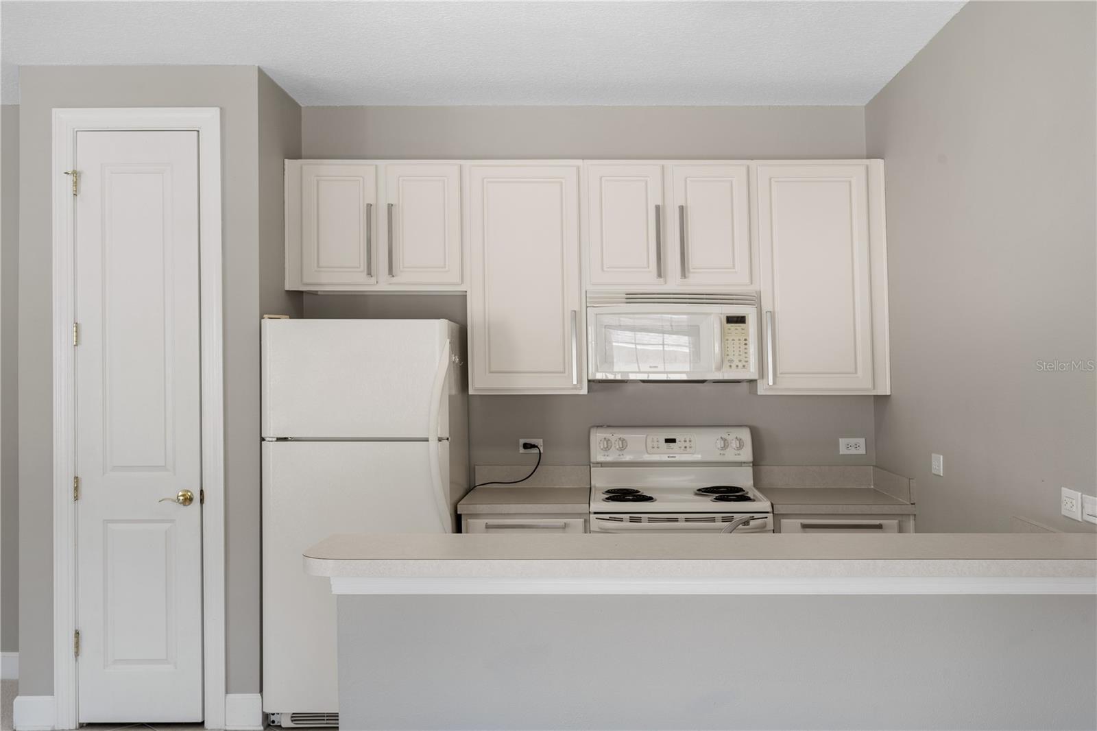 CELEBRATION AREA 5 - Residential Lease