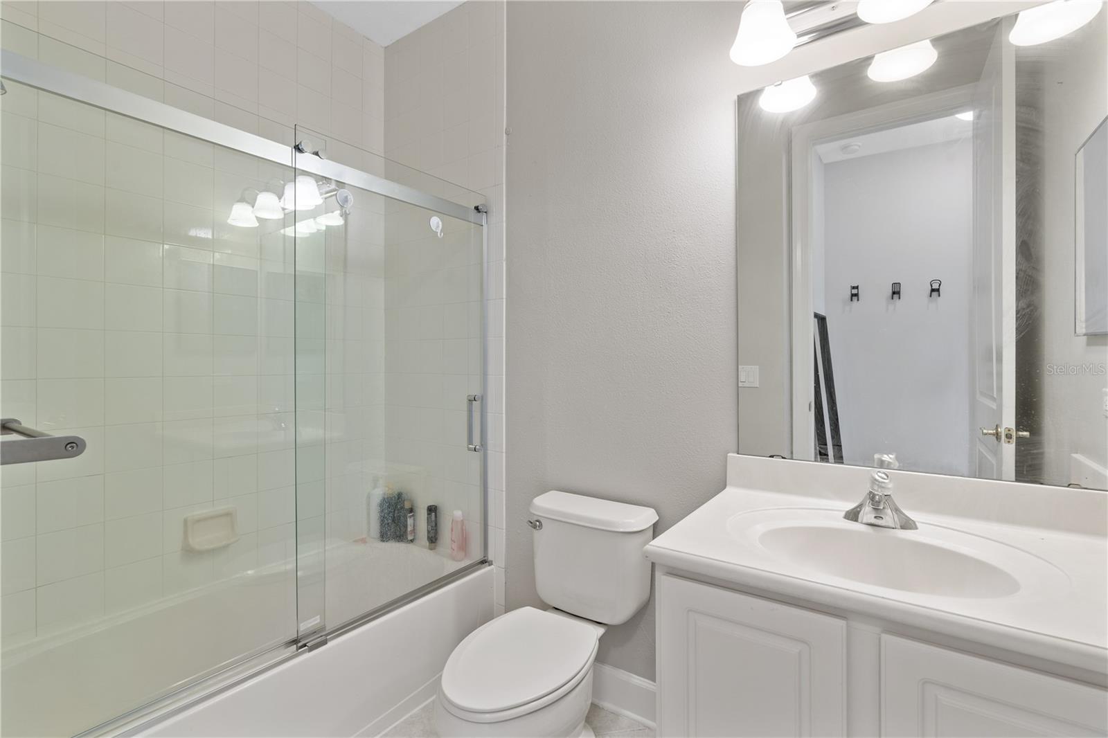 CELEBRATION AREA 5 - Residential Lease