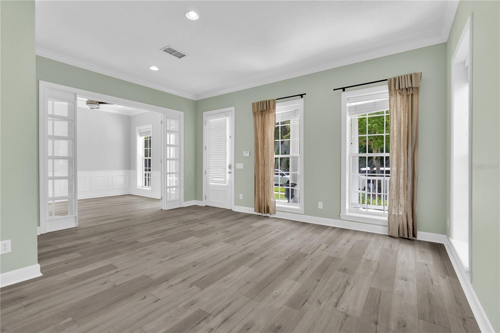 CELEBRATION AREA 5 - Residential Lease