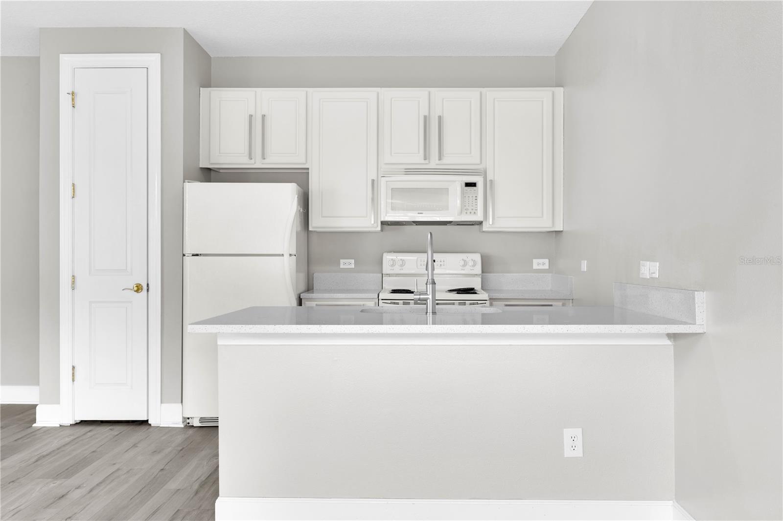 CELEBRATION AREA 5 - Residential Lease