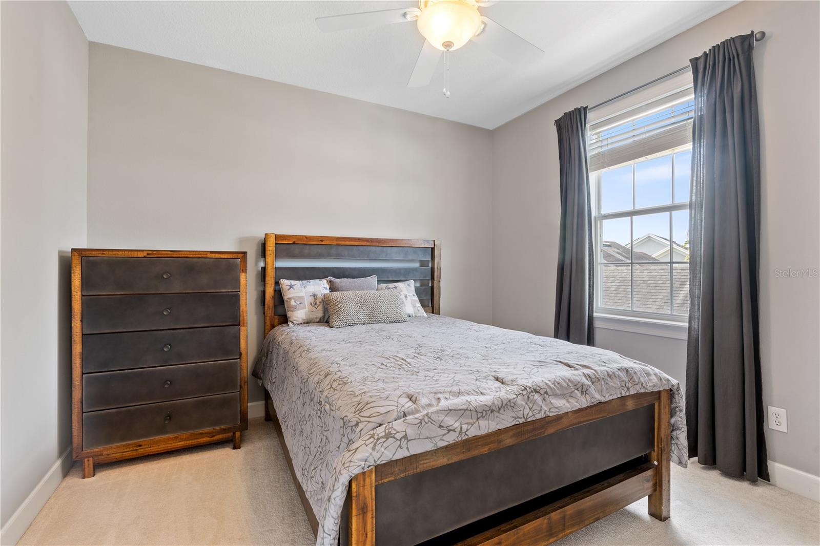 CELEBRATION AREA 5 - Residential Lease