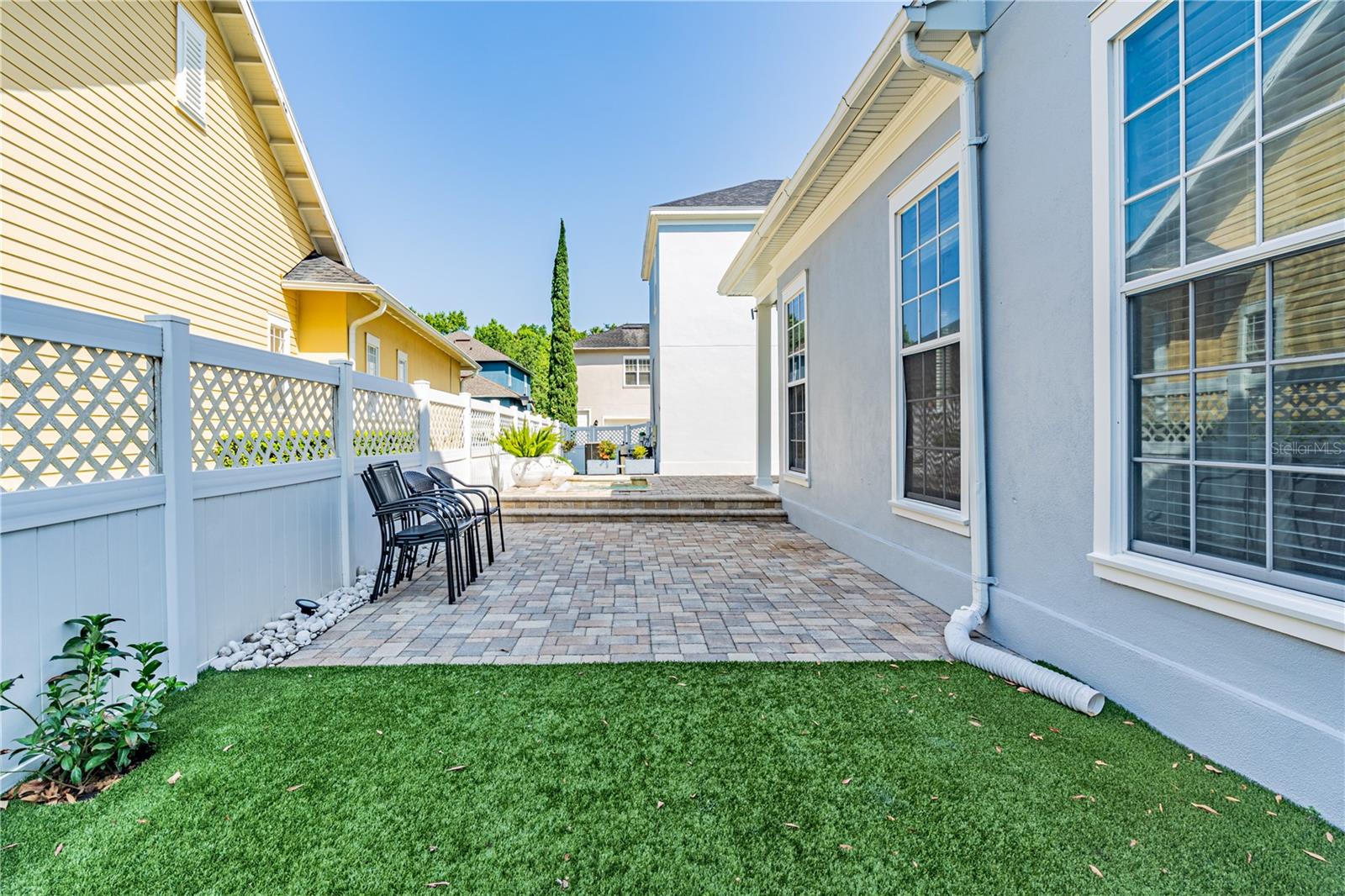 CELEBRATION AREA 5 - Residential Lease