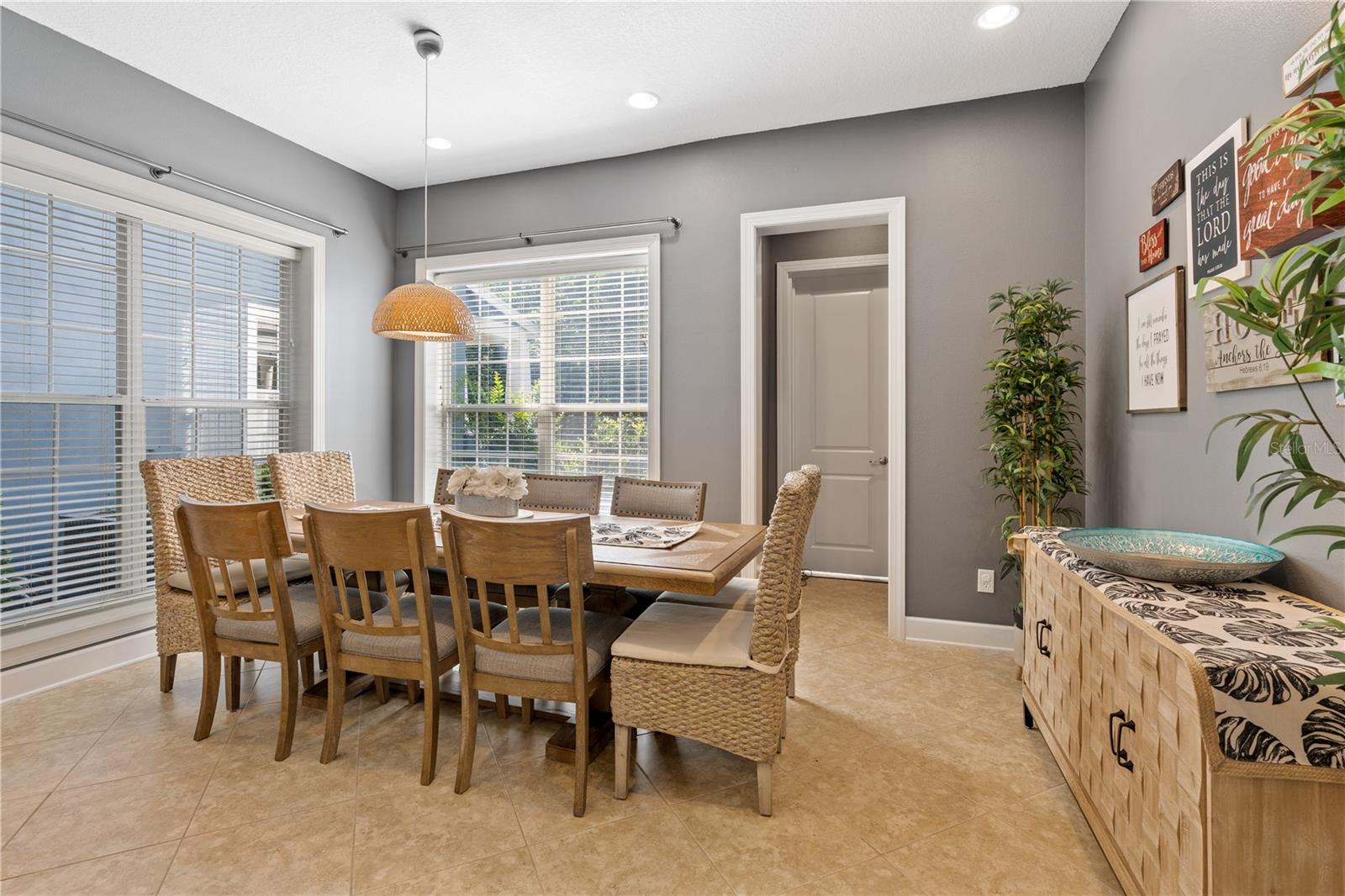 CELEBRATION AREA 5 - Residential Lease