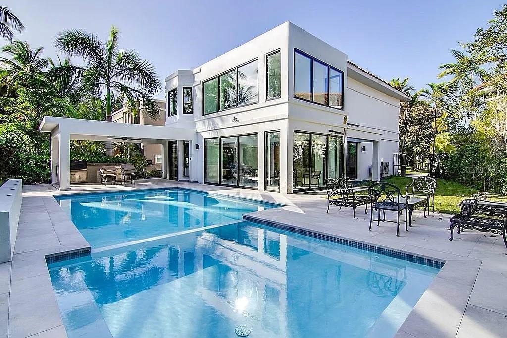 Owner is also open to renting! Rental price for long term lease is $20K per month. Modern and Bright Dorado Beach home, this 4 bedrooms, 4 baths home is located in Dorado Beach East, a Ritz Carlton Reserve. The home is approx 4,200 Sq.Ft. It has recently undergone a full remodel. New windows and doors, new flooring, new oversized pool and spa, outdoor kitchen and gazebo, California closets, AC W/D Generator, Cistern and all the amenities. Bonus room, overlooking the pool could be extra bedroom, office or media room. Located in the luxury community of Dorado Brach East, a Ritz Carlton Reserve, just steps away from fitness and tennis courts, beach, golf and water park, Ritz restaurants and more.
The Dorado Beach East community is private, gated, family friendly and offers a wide range of facilities that you can enjoy. The facilities include scenic pools, clay tennis courts, basketball and beach volleyball courts, a basic gym, a game room, a 3-par golf course that winds through the neighborhood, and an aviation themed park which has a custom water park and sand park.