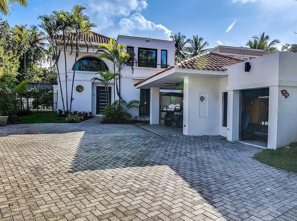 DORADO BEACH EAST - Residential