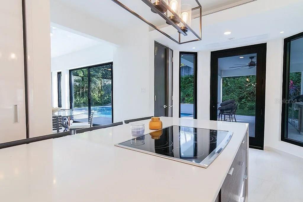 DORADO BEACH EAST - Residential