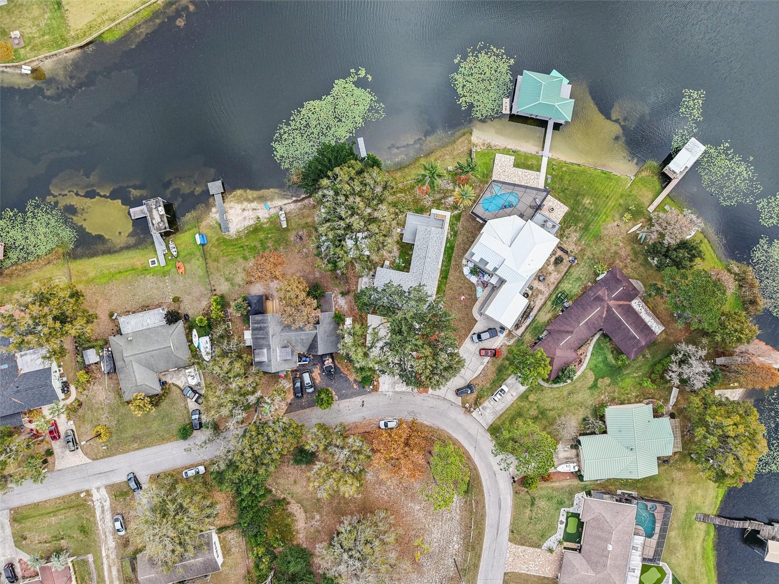 LAKE PADGETT ESTATES - Residential