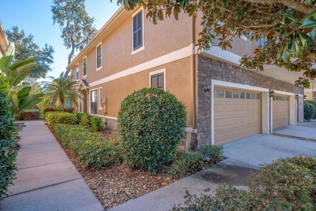 Photo of 5722 Kinglethill Drive, Lithia, FL 33547 (MLS # TB8459248)