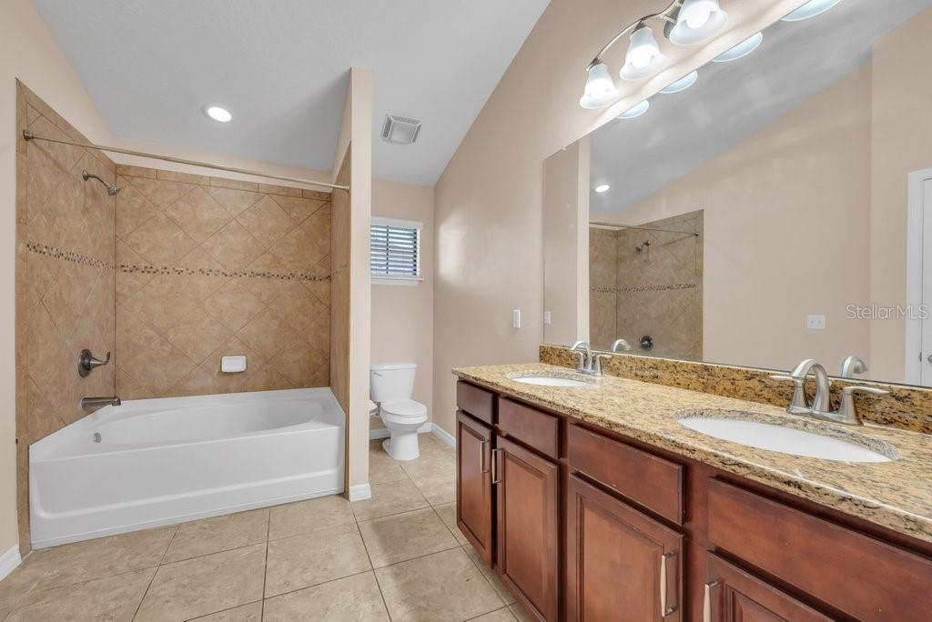 FISHHAWK RANCH PH 2 TR 1 - Residential