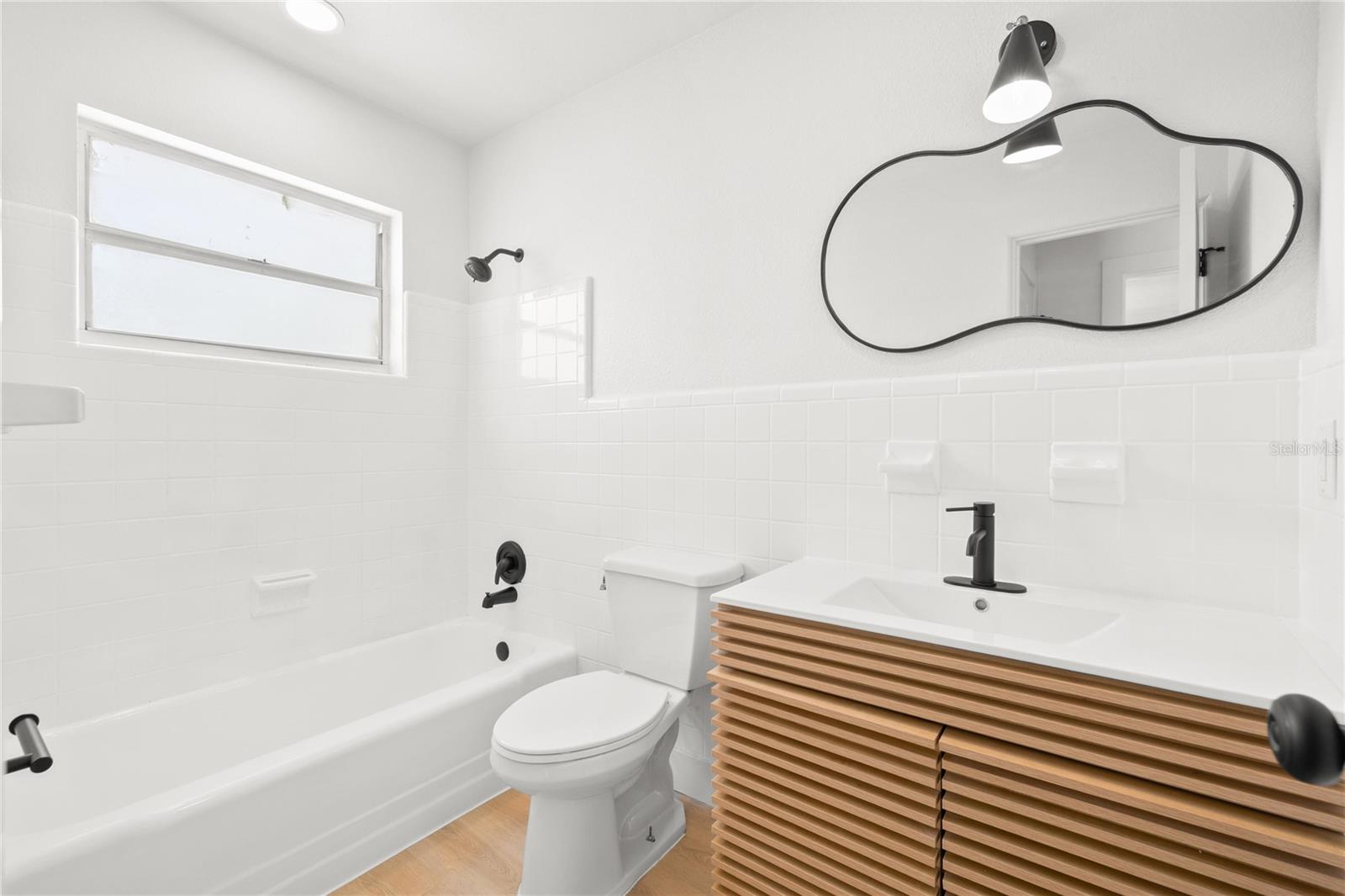 MITCHELLS BEACH REV - Residential Income