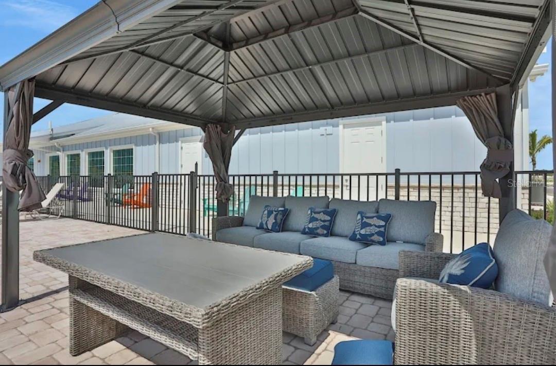 PALM BREEZE/PUNTA GORDA - Land