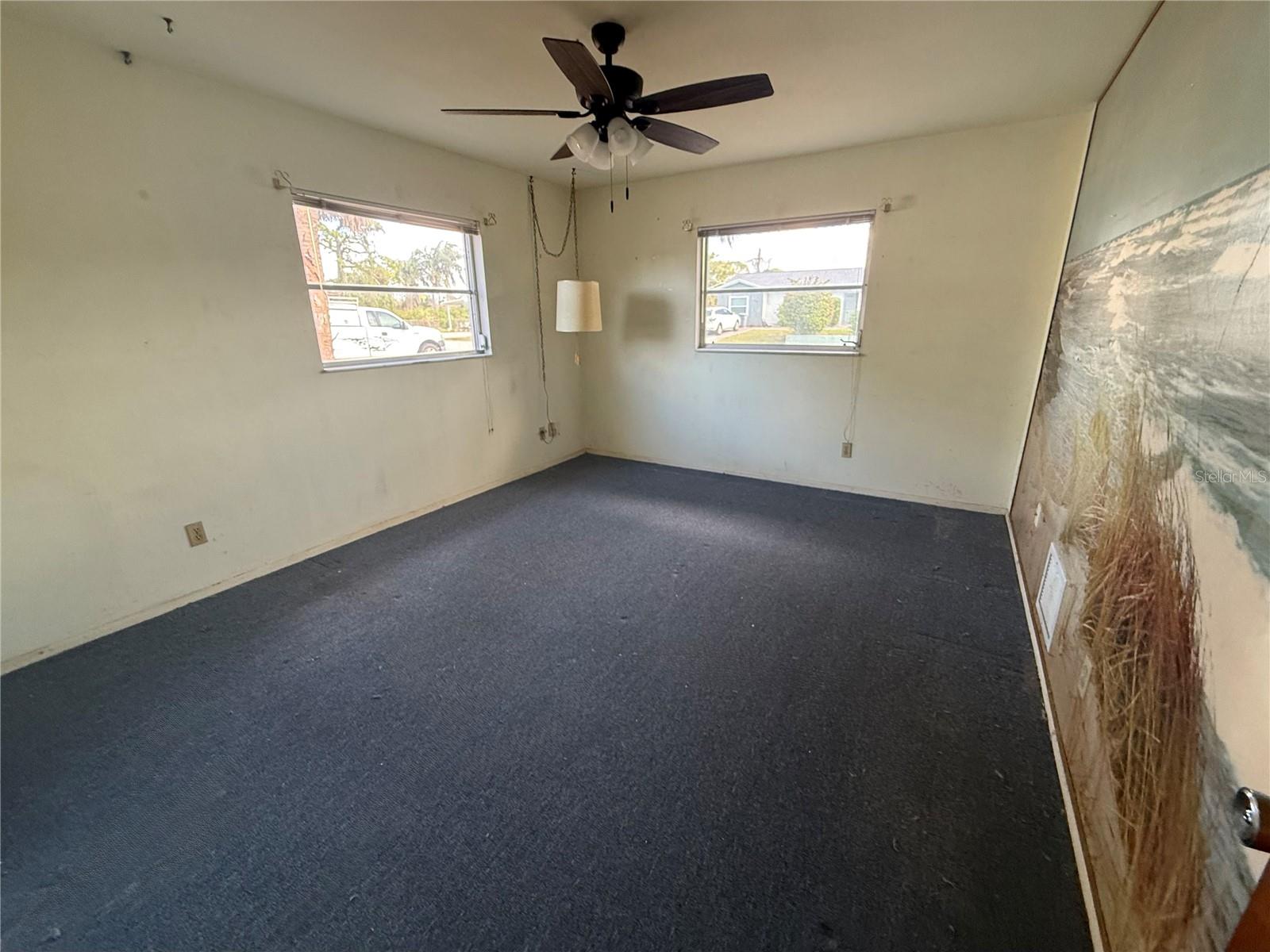 SOUTH VENICE - Residential