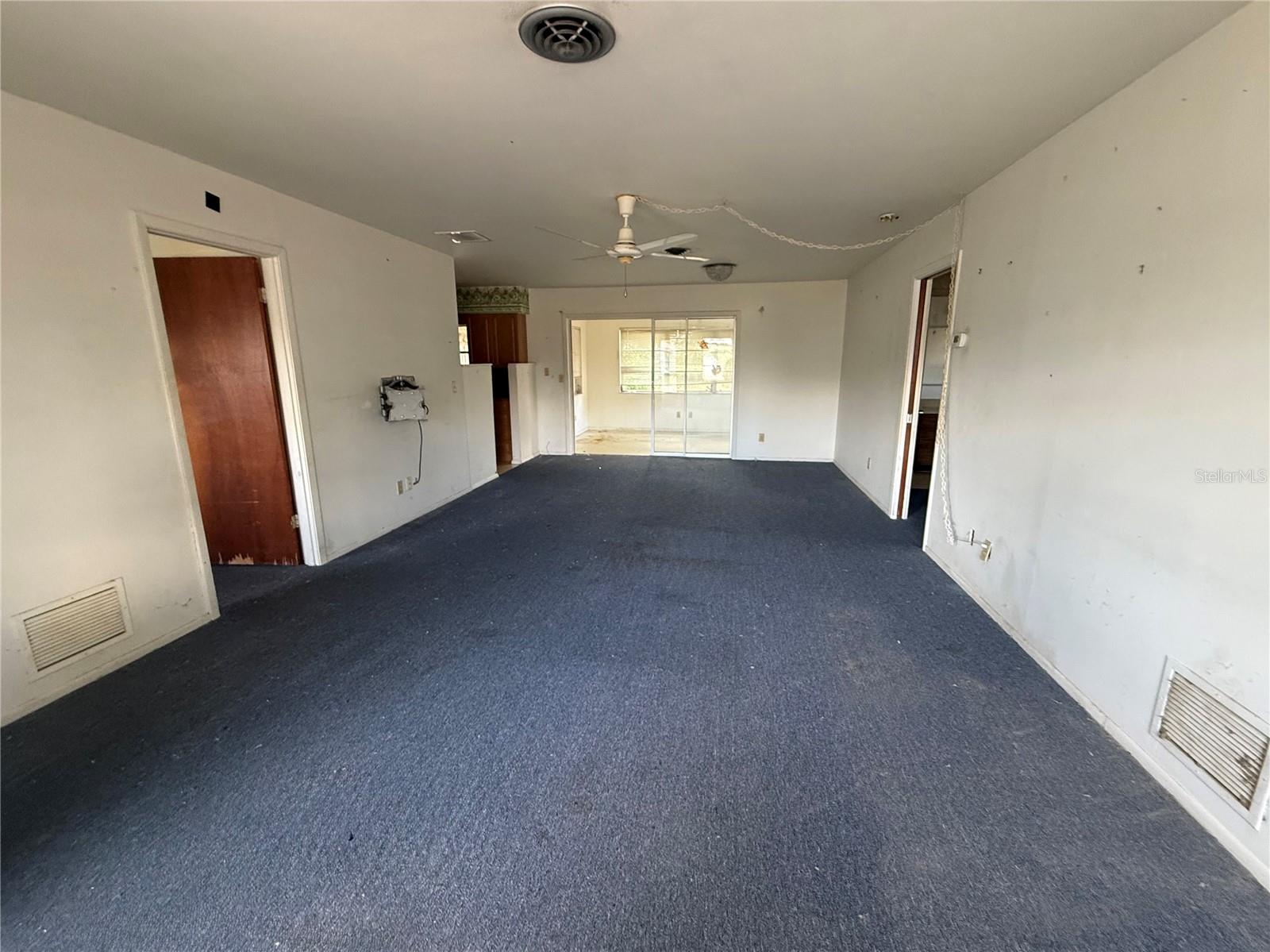 SOUTH VENICE - Residential