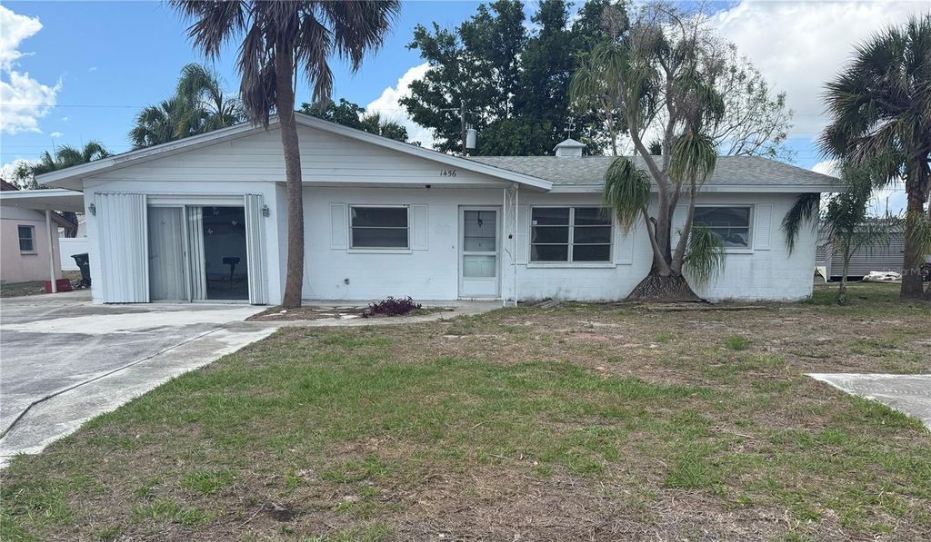 Photo of 1456 Royal Road, Venice, FL 34293 (MLS # C7524641)
