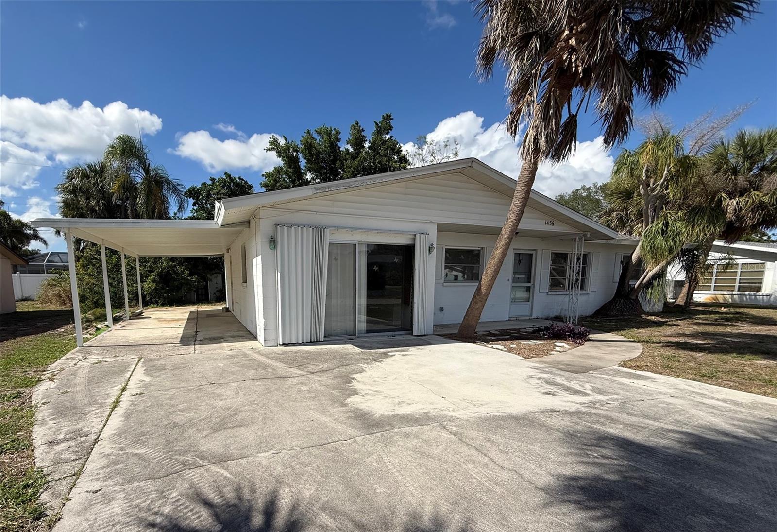 SOUTH VENICE - Residential