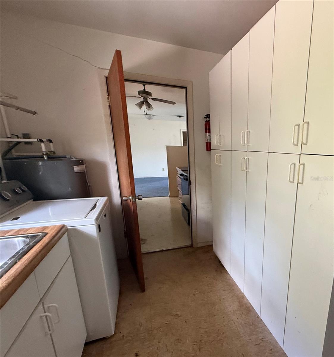 SOUTH VENICE - Residential