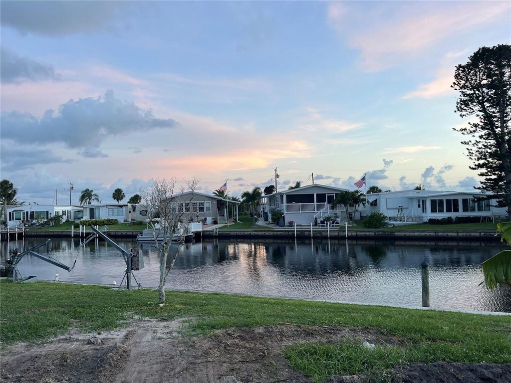 Photo of 506 Clarion Place, North Port, FL 34287 (MLS # A4616124)
