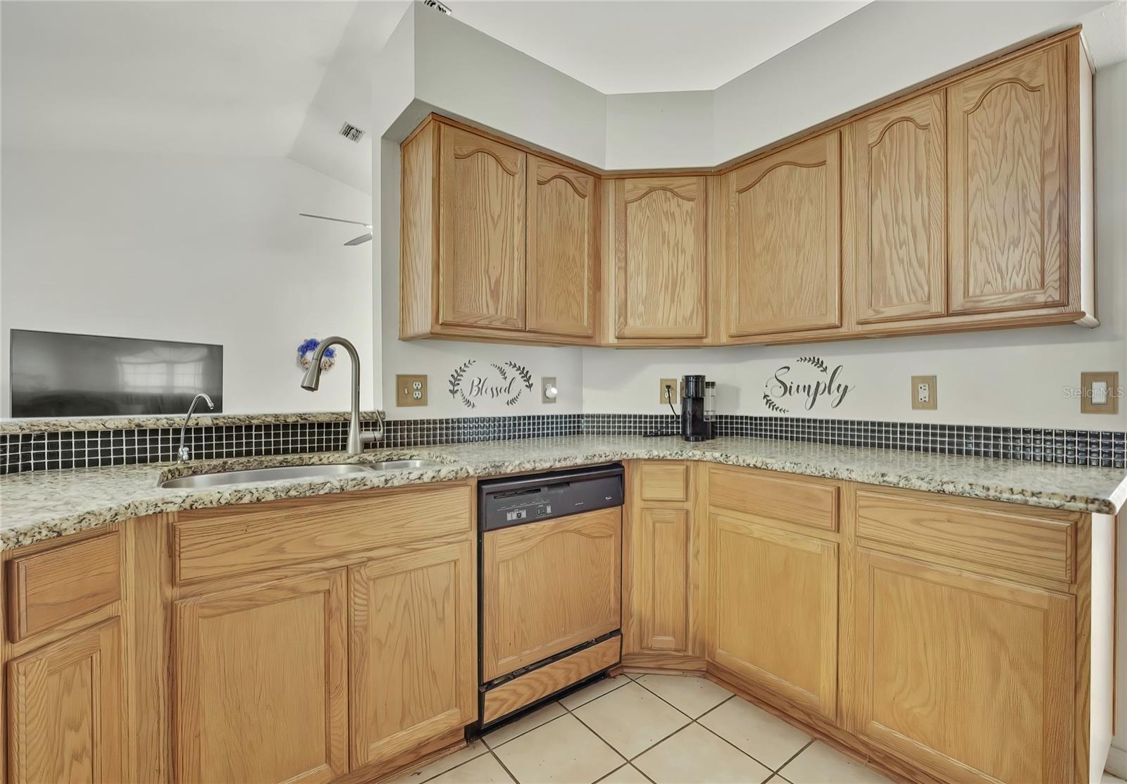 KENSINGTON ESTATES UNIT 02 - Residential