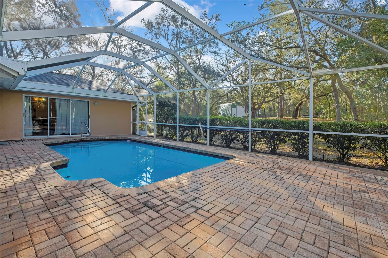 KENSINGTON ESTATES UNIT 02 - Residential