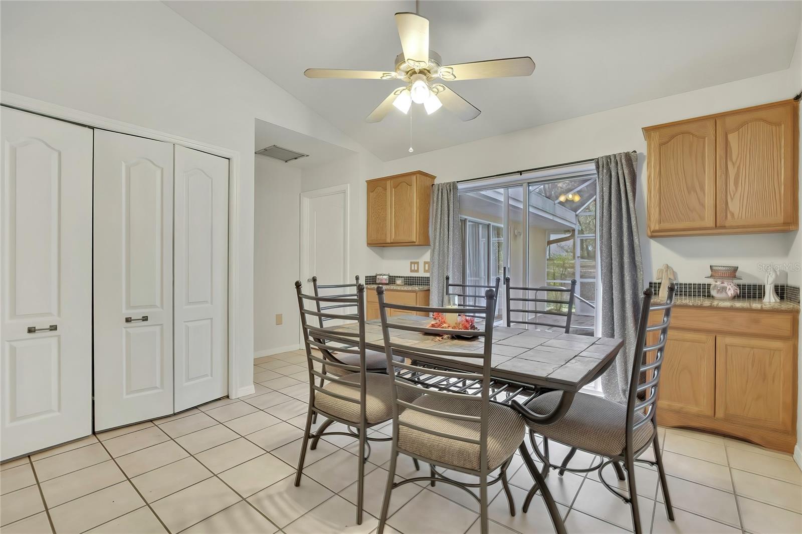 KENSINGTON ESTATES UNIT 02 - Residential