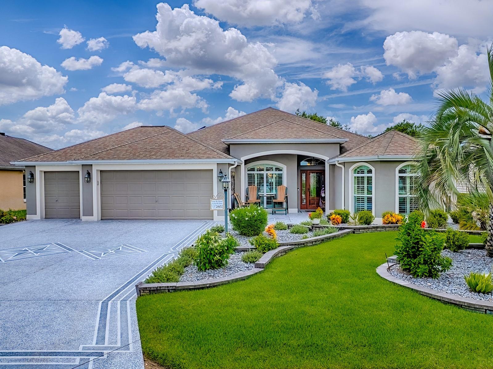 2602 MONTCLAIR LANE