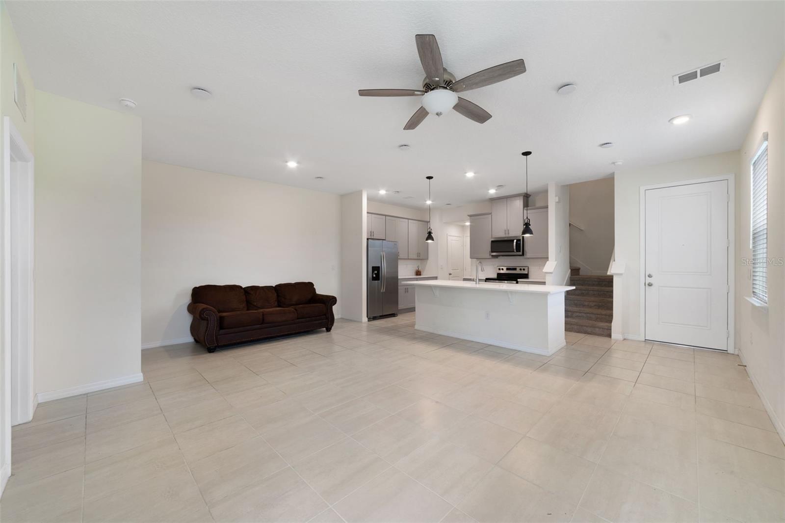 4371 CREEK COVE LANE