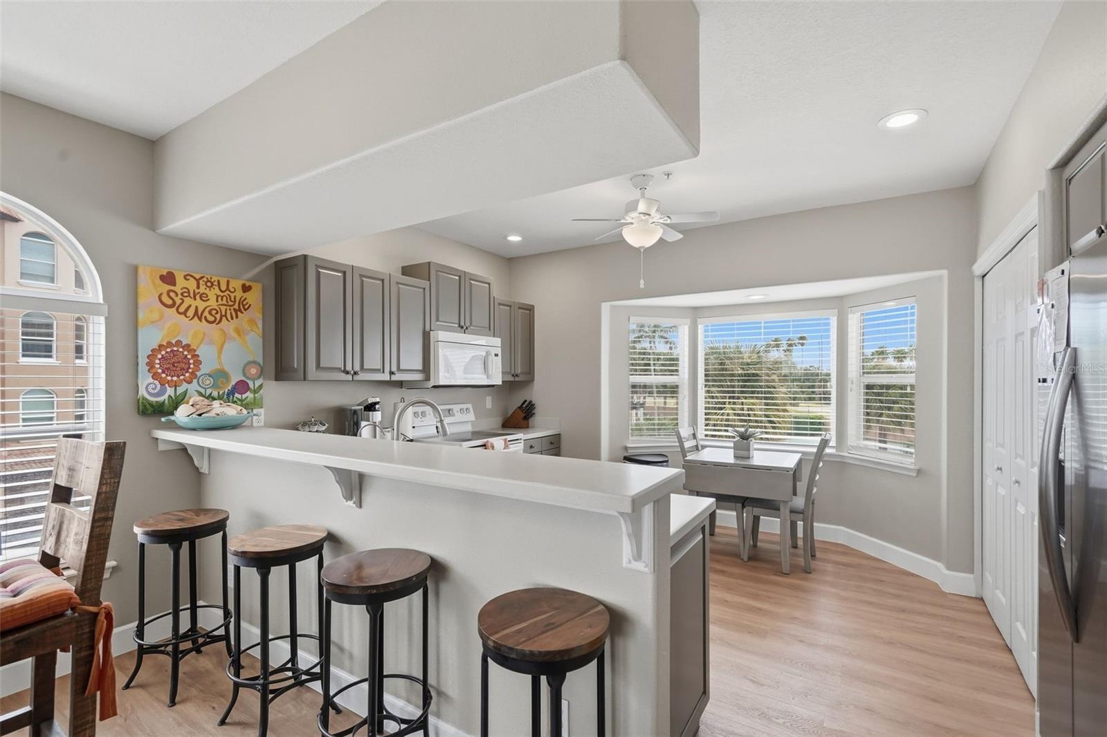 1585 PINELLAS BAYWAY S