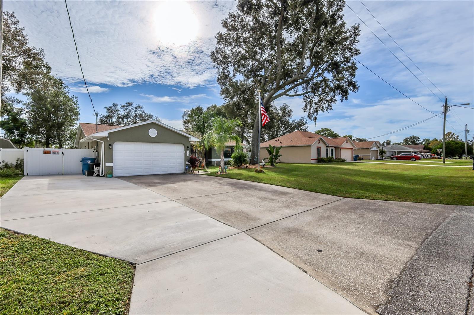 SPRING HILL - Residential