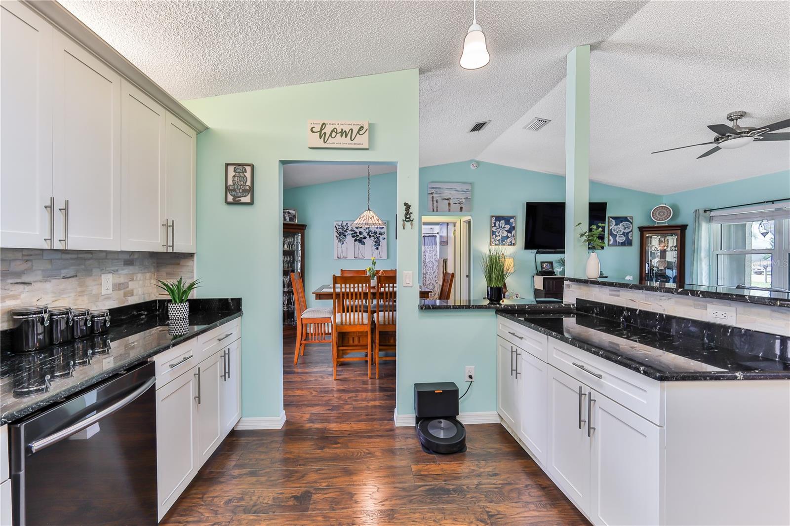 SPRING HILL - Residential