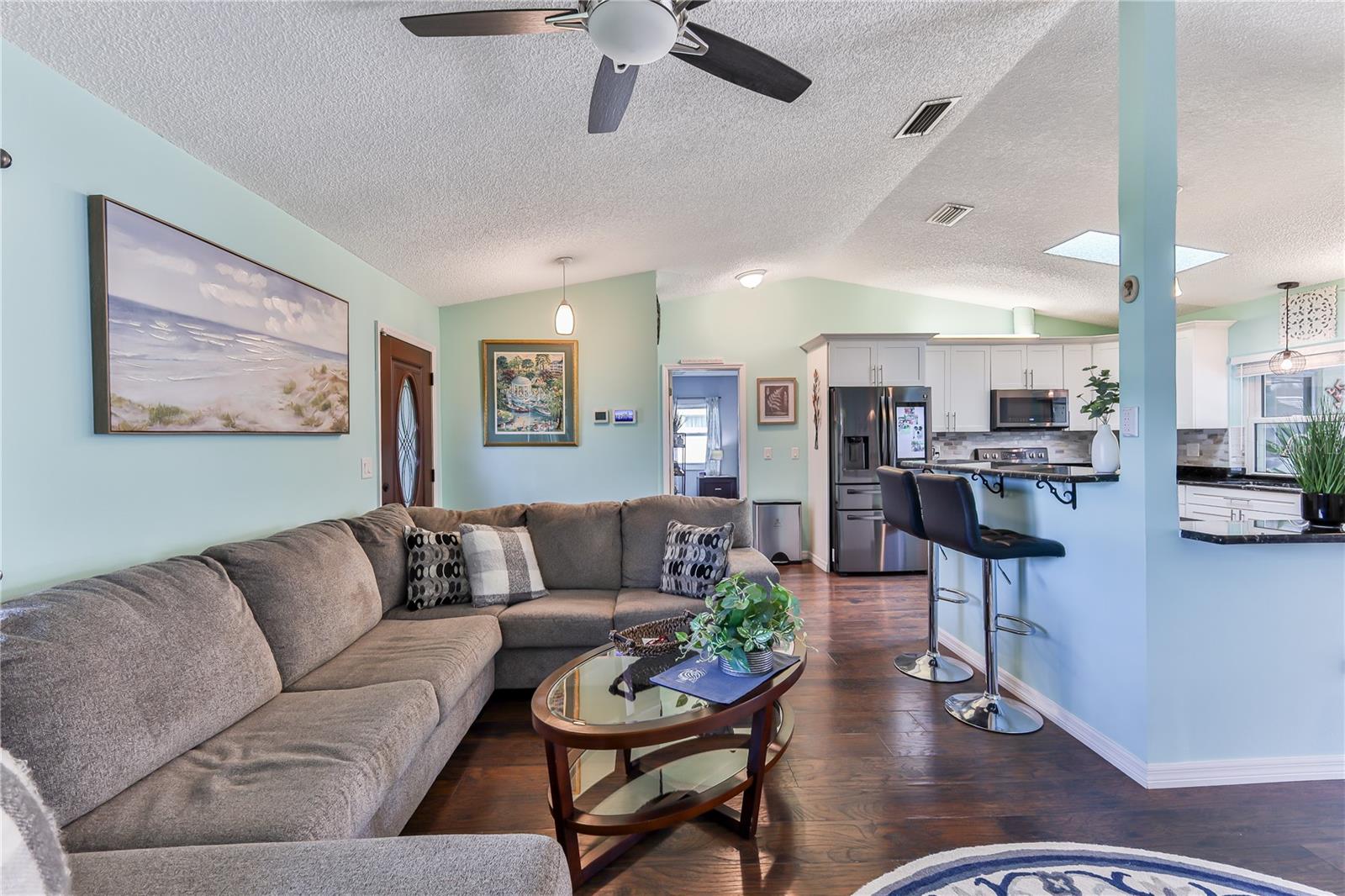 SPRING HILL - Residential