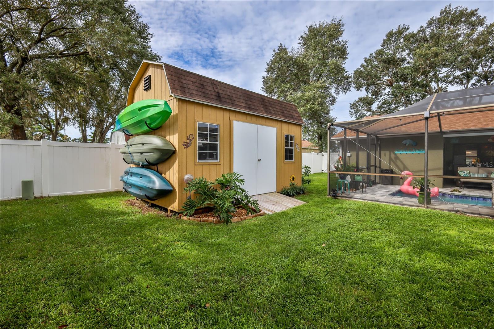 SPRING HILL - Residential