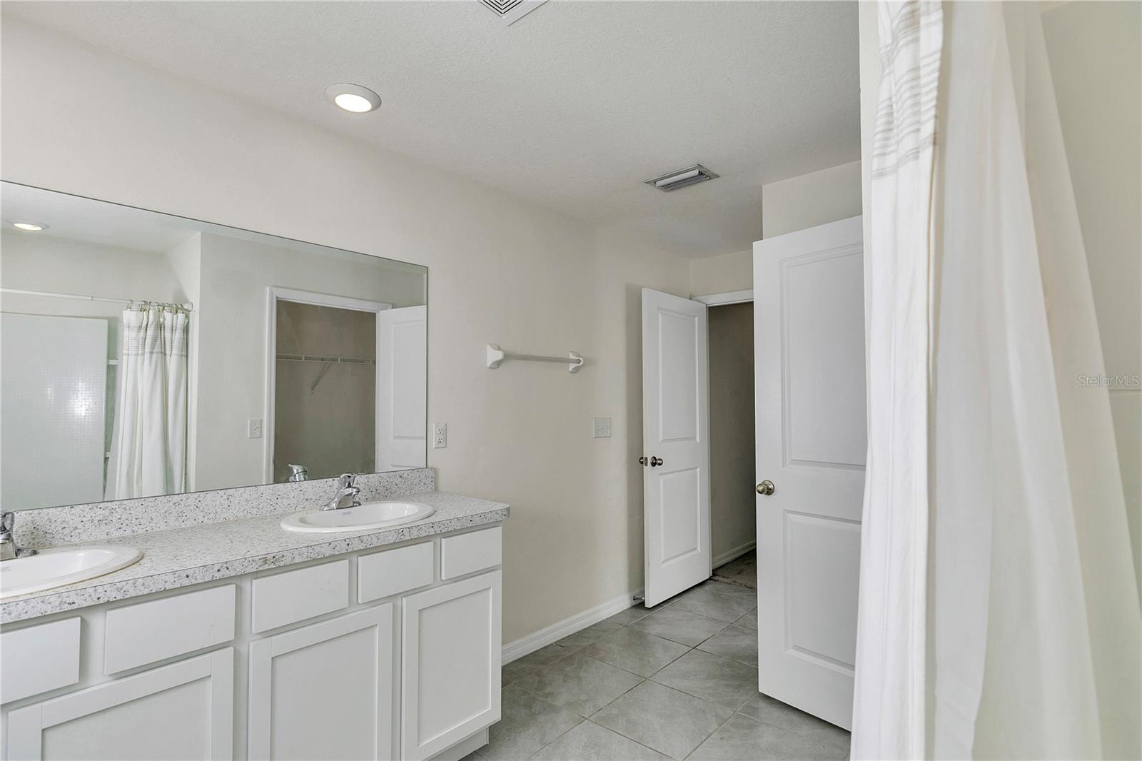 GREYSTONE HILLS PH ONE - Residential