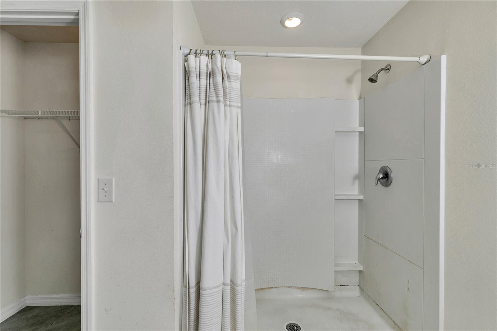 GREYSTONE HILLS PH ONE - Residential