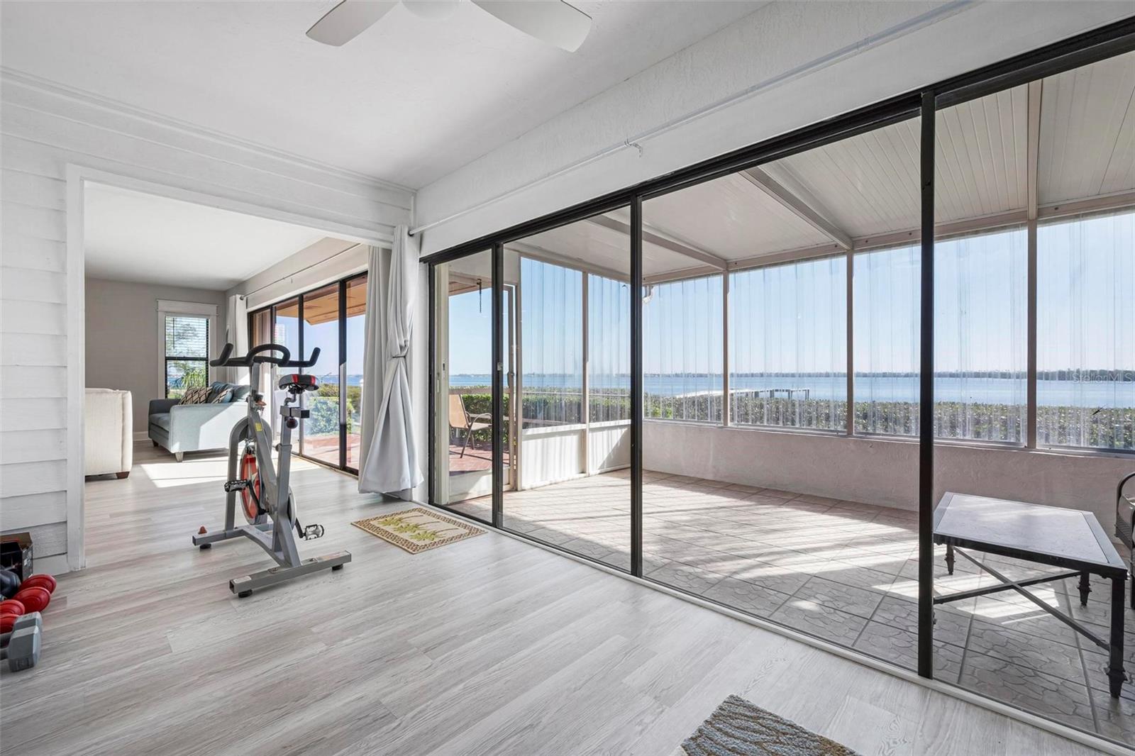 PALMA SOLA HARBOUR SEC 5 - Residential