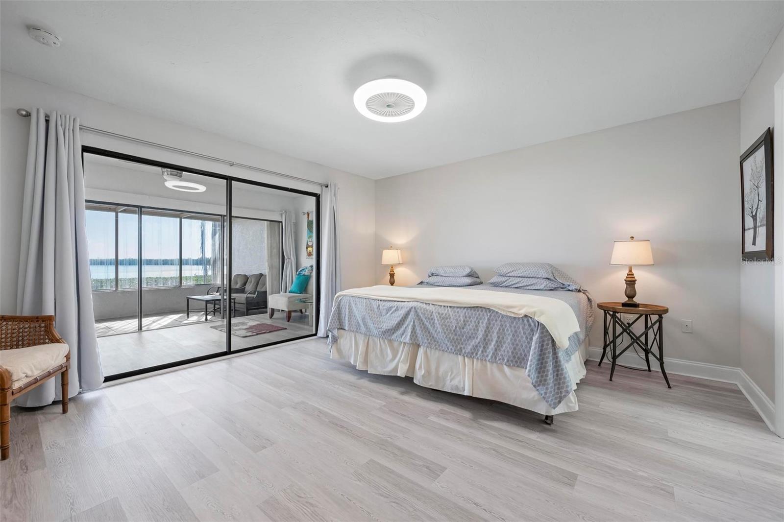 PALMA SOLA HARBOUR SEC 5 - Residential