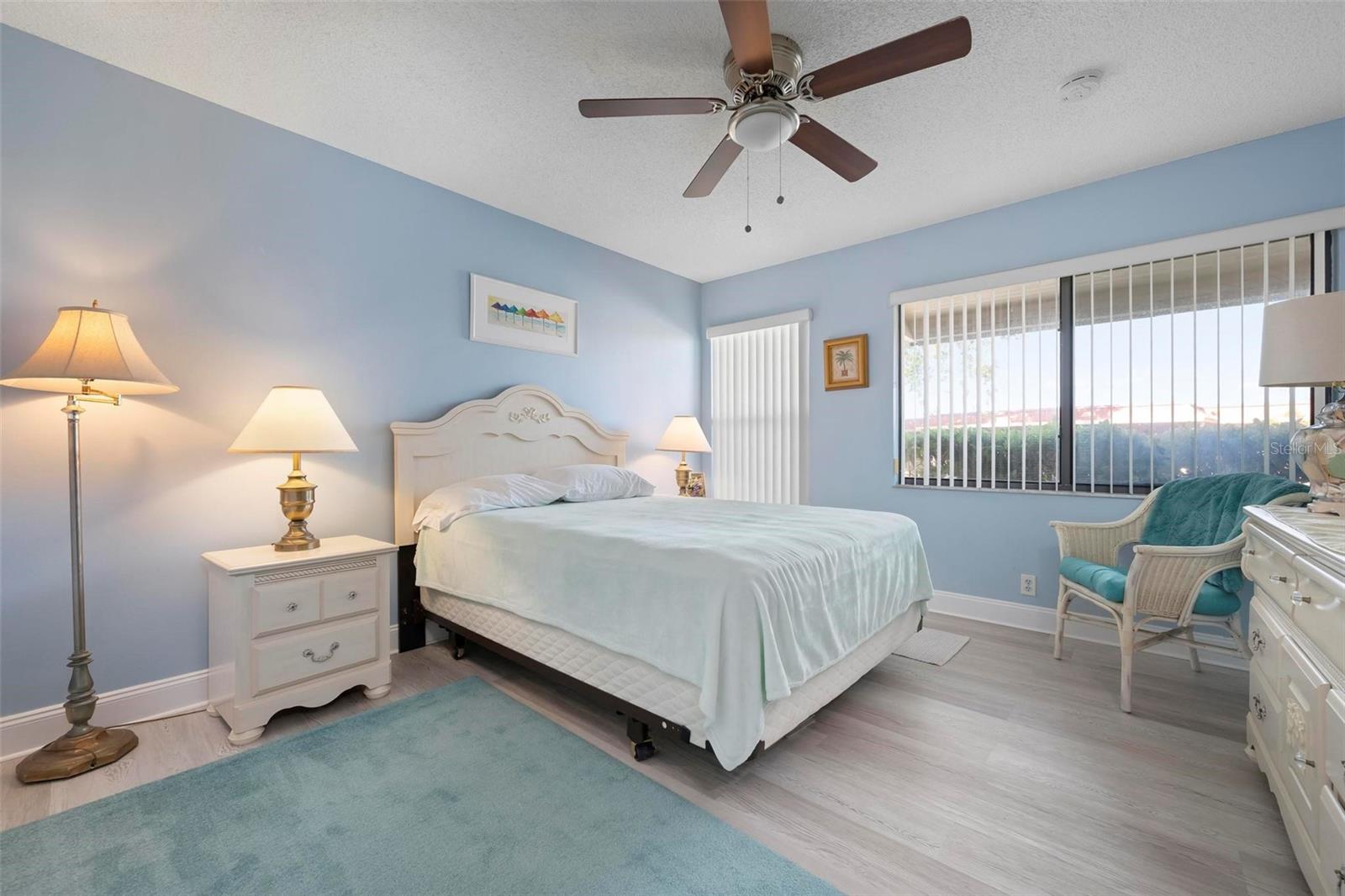 PALMA SOLA HARBOUR SEC 5 - Residential