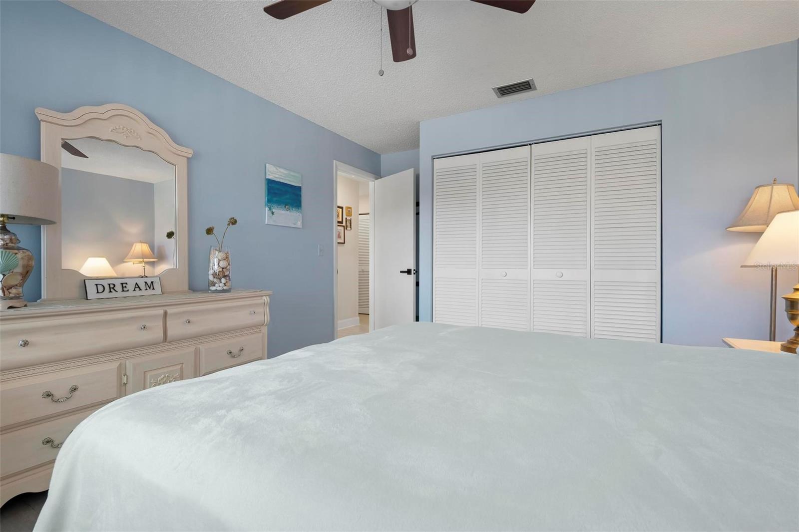 PALMA SOLA HARBOUR SEC 5 - Residential