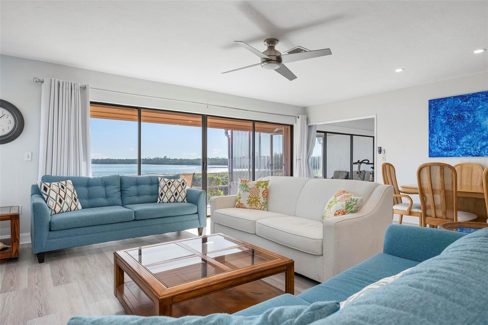 PALMA SOLA HARBOUR SEC 5 - Residential