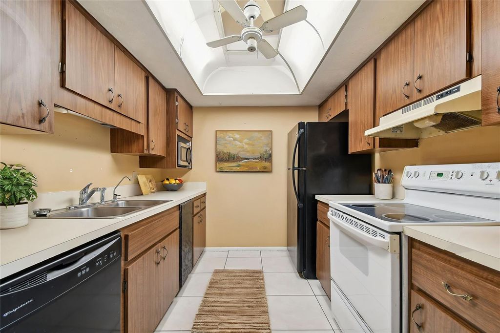 Photo of 645 N Keene Road #R12, Clearwater, FL 33755 (MLS # TB8472846)