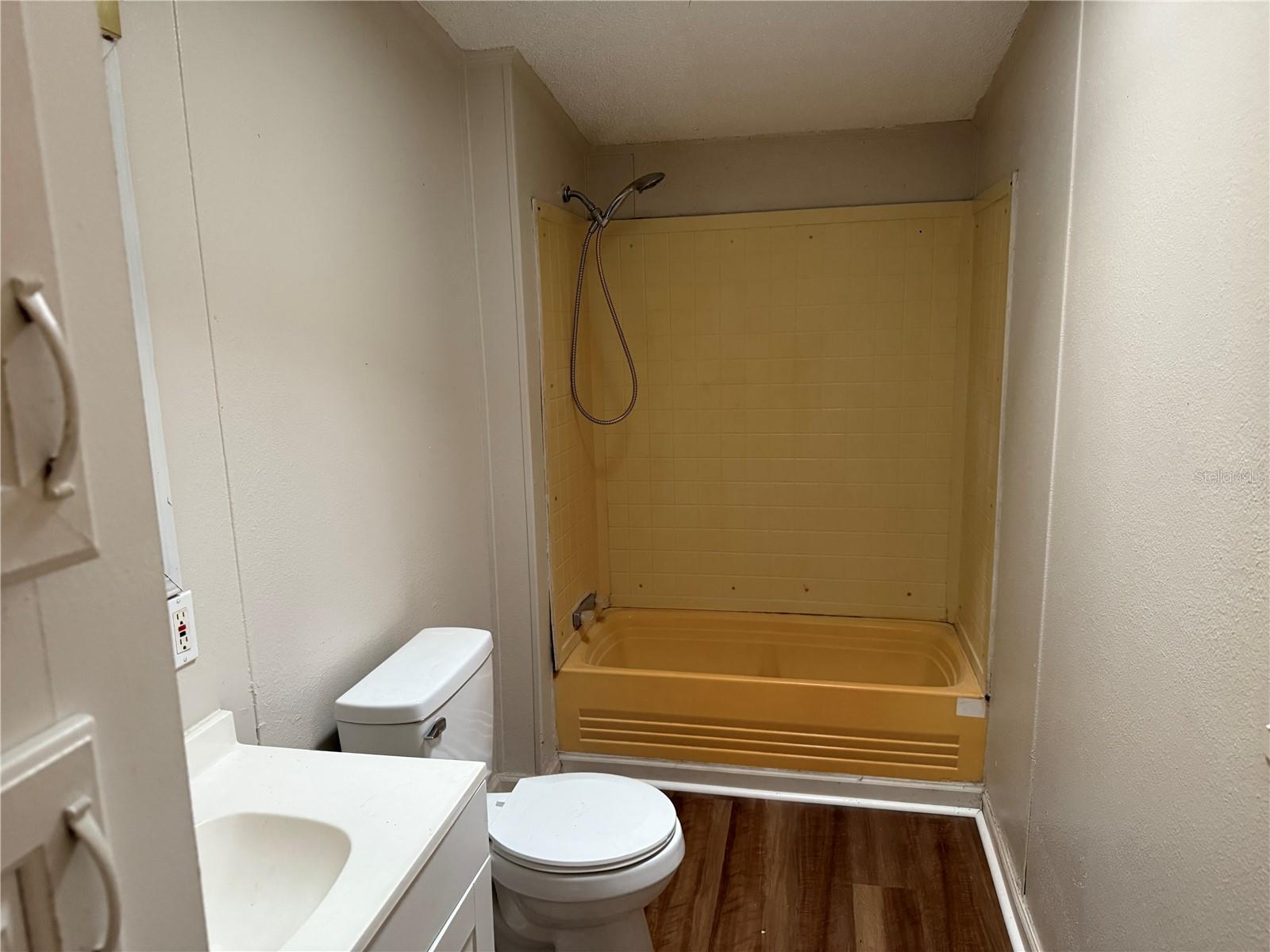 WEBSTER & OMOHUNDRO - Residential