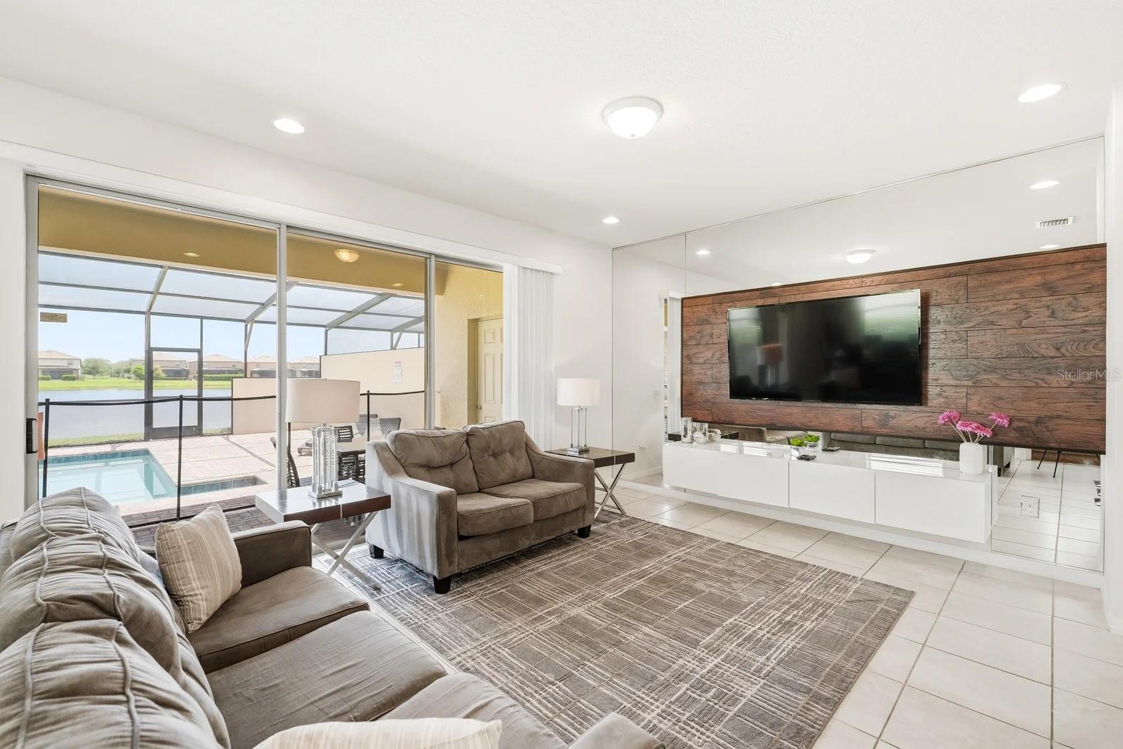 8866 GENEVE COURT