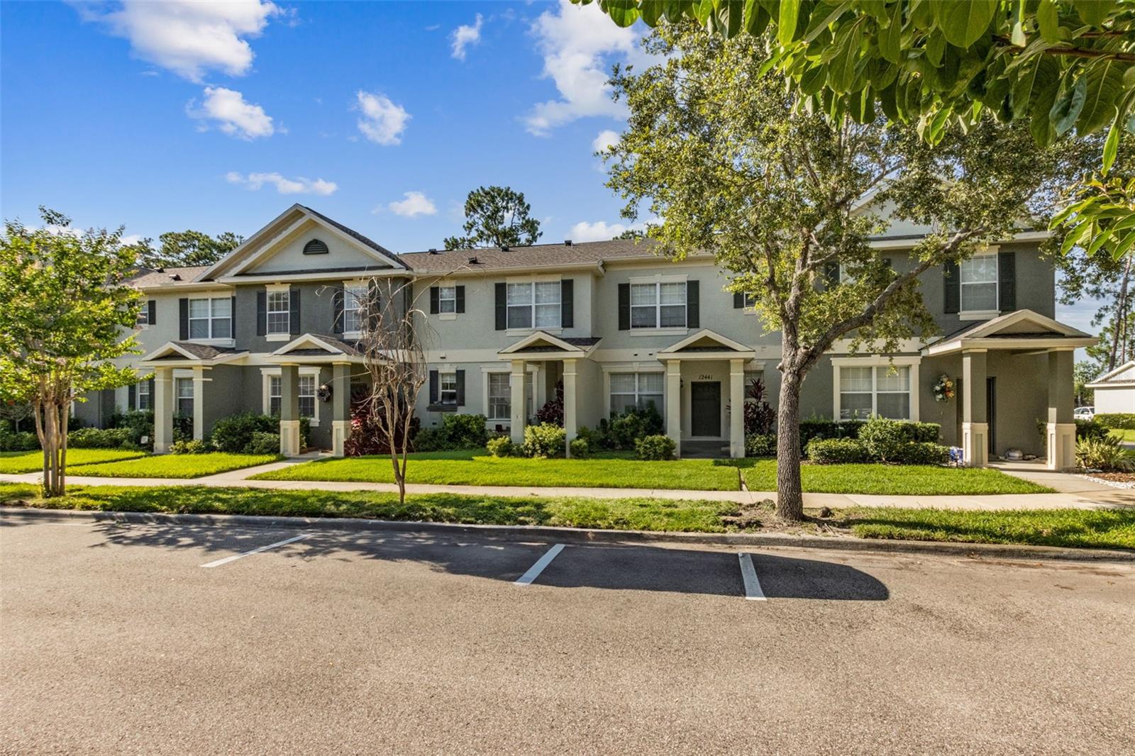 12449 CRUXBURY DRIVE