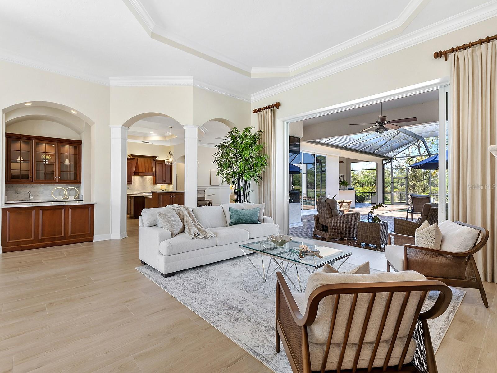 LAKEWOOD RANCH COUNTRY CLUB - Residential