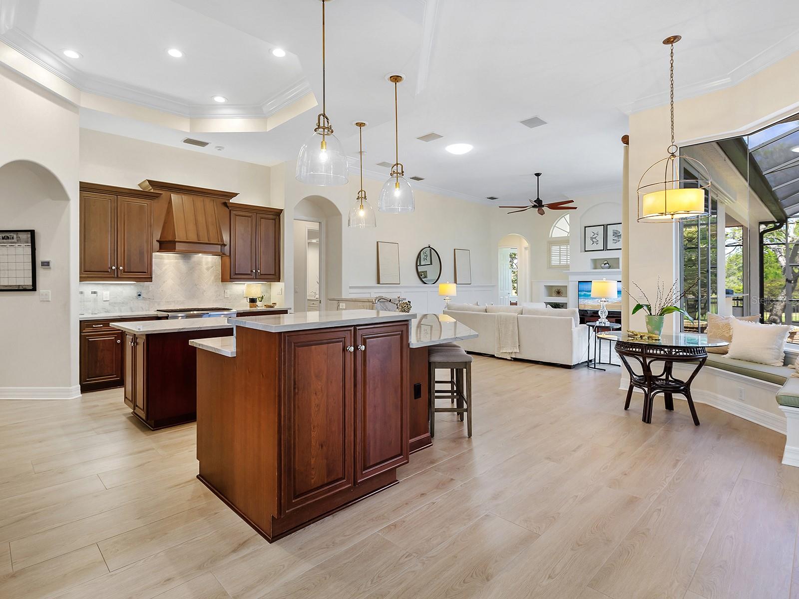 LAKEWOOD RANCH COUNTRY CLUB - Residential