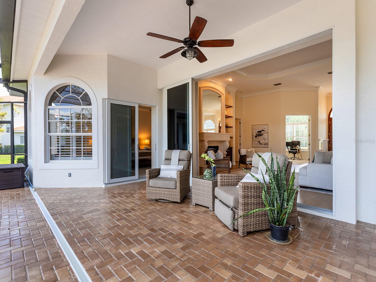 LAKEWOOD RANCH COUNTRY CLUB - Residential